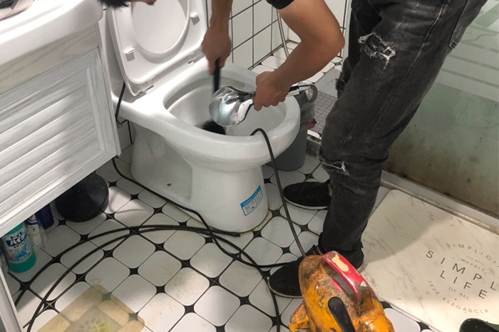 北塔疏通下水道